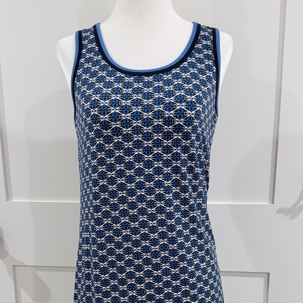Max Studio Navy and Light Blue Geometric Sleeveless shift dress